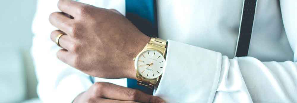 the-modern-gentleman-white-shirt-and-gold-watch